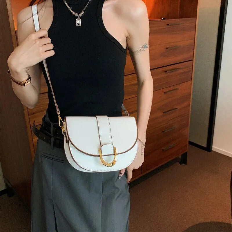 BOLSA TRANSVERSAL FEMININA