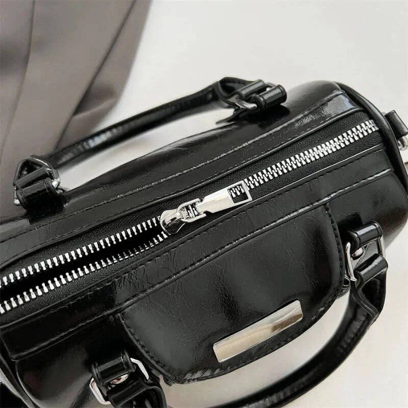 BOLSA DE OMBRO PRETA