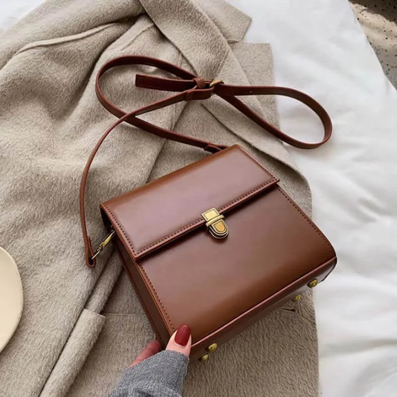 BOLSA FEMININA PEQUENA