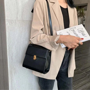 BOLSA PEQUENA PRETA
