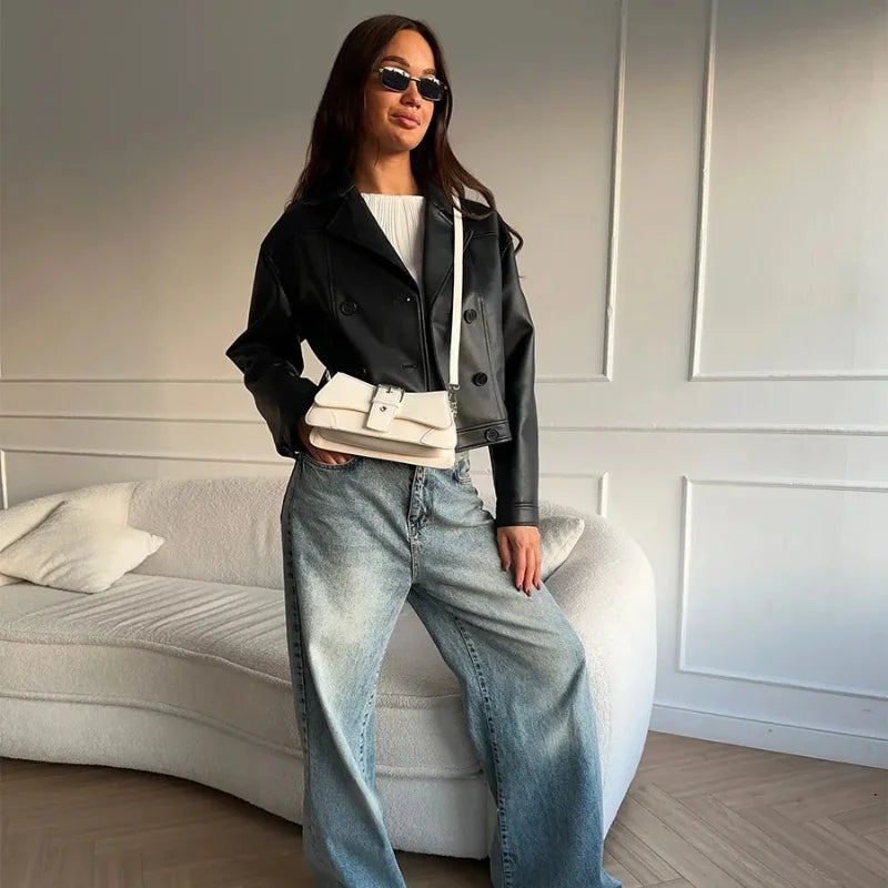 Bolsa de Couro com Corrente - Capri Branca