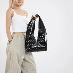 Bolsa Tote Boho Punk com Studs - Estela Preta