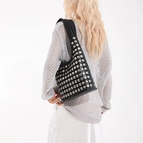 Bolsa Tote Média Boho Punk com Studs - Savona Preta